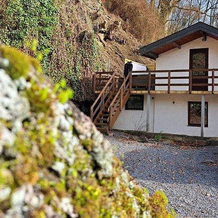 La Cabane D'Achille - Ла-Рош-ан-Арден Экстерьер фото